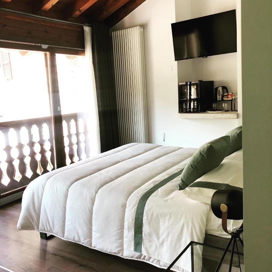 La Terrazza Sulle Vigne B&B Corte Franca Exterior foto