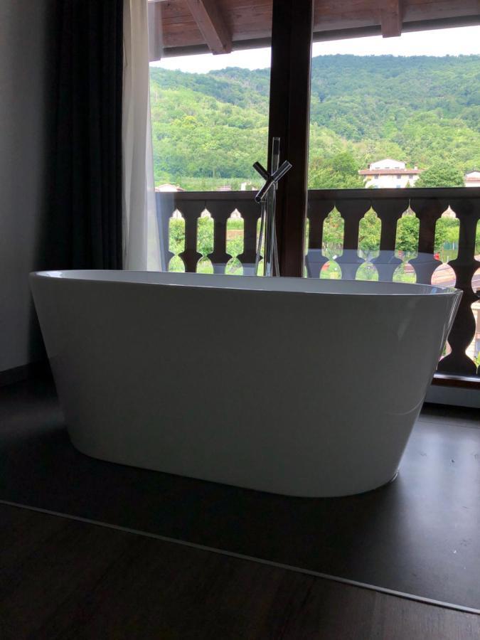 La Terrazza Sulle Vigne B&B Corte Franca Exterior foto