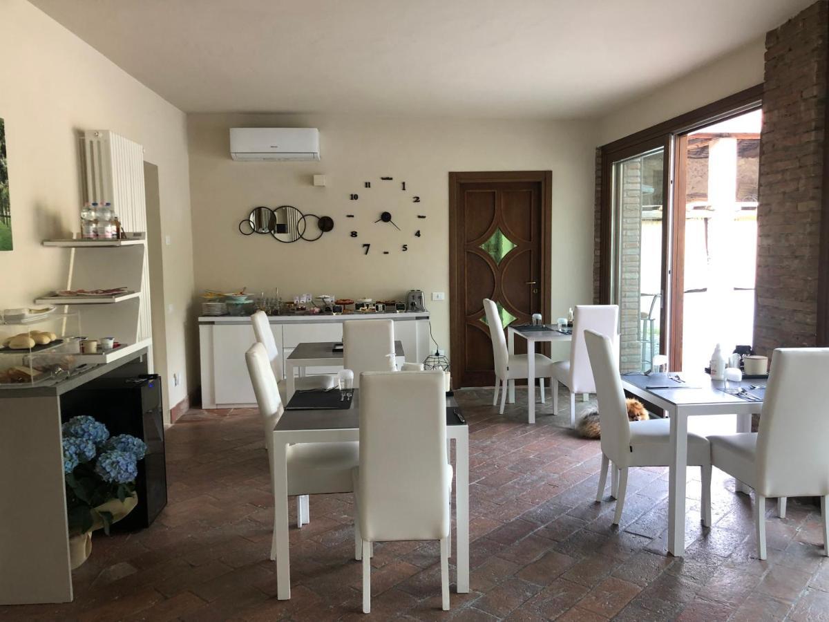 La Terrazza Sulle Vigne B&B Corte Franca Exterior foto