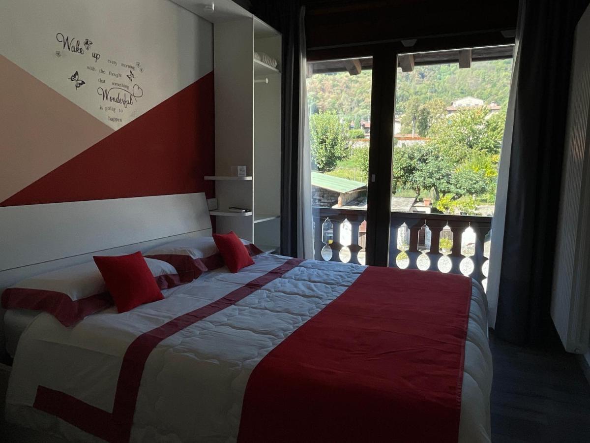 La Terrazza Sulle Vigne B&B Corte Franca Exterior foto