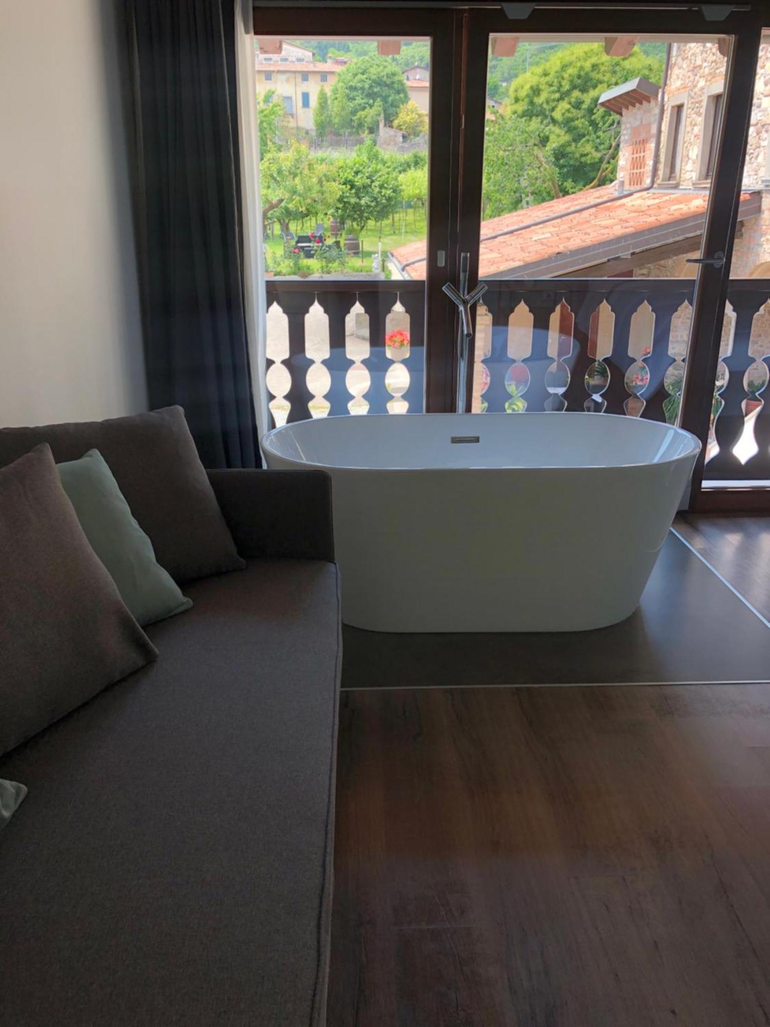 La Terrazza Sulle Vigne B&B Corte Franca Habitación foto